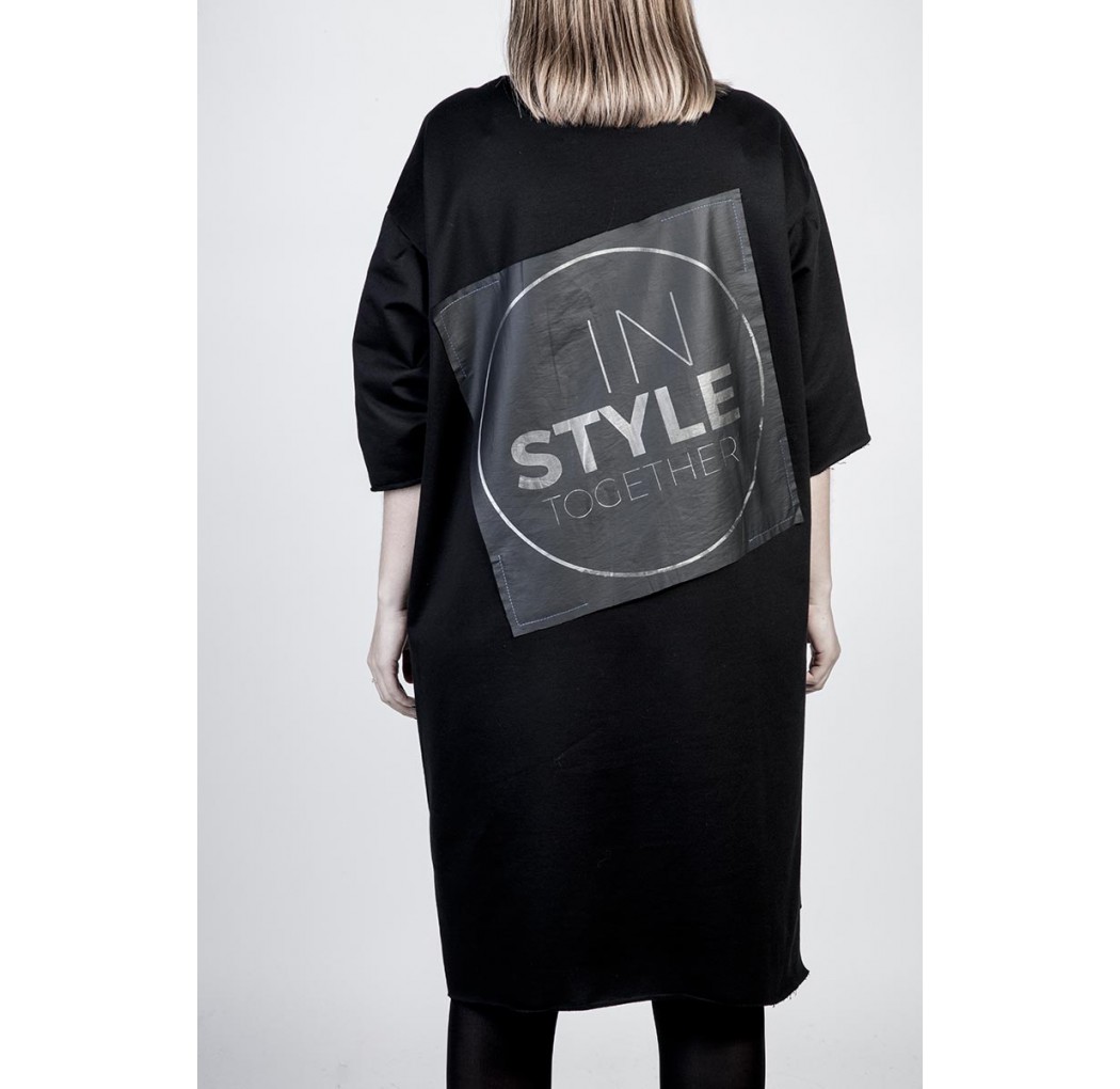 sukienka_z_nadrukiem_london_black_01