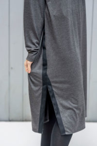 szara sukienka z taśmą kopenhaga gray detal