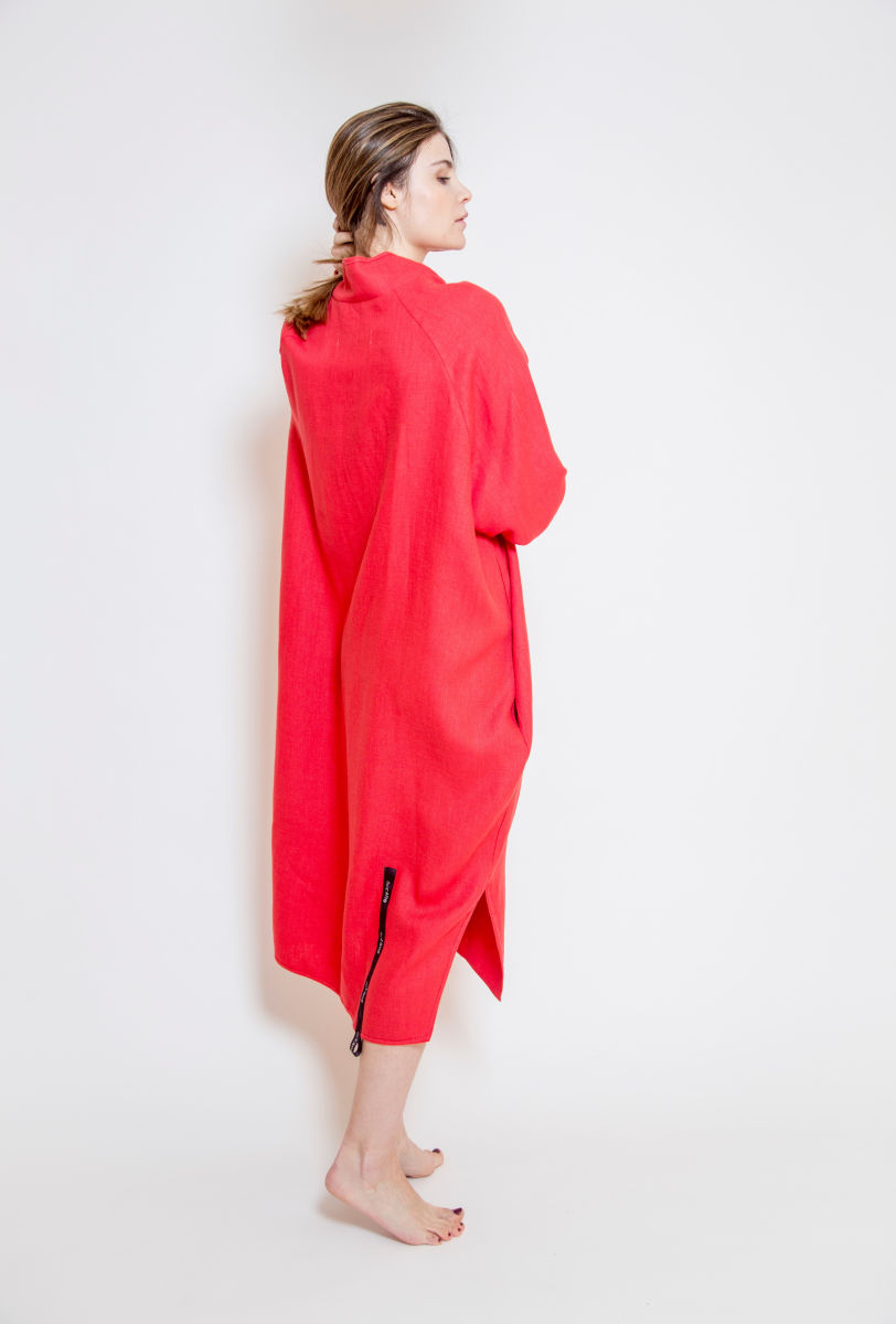 lniany_płaszczyk_oslo_red_tył_1 lniany_płaszczyk_delCane_widok_tył