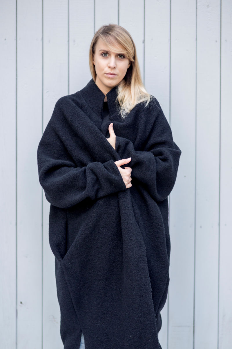płaszcz_wełna_vienna_pure_black-przód Płaszcz wełniany Vienna Pure Black