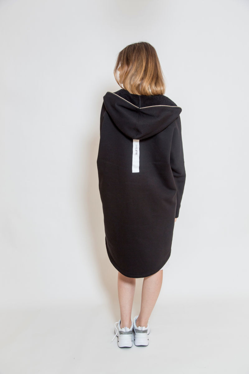 bluza_oversize_oslo_zip_tył_1 czarna_bluza_oversize_delCane_widok_tył