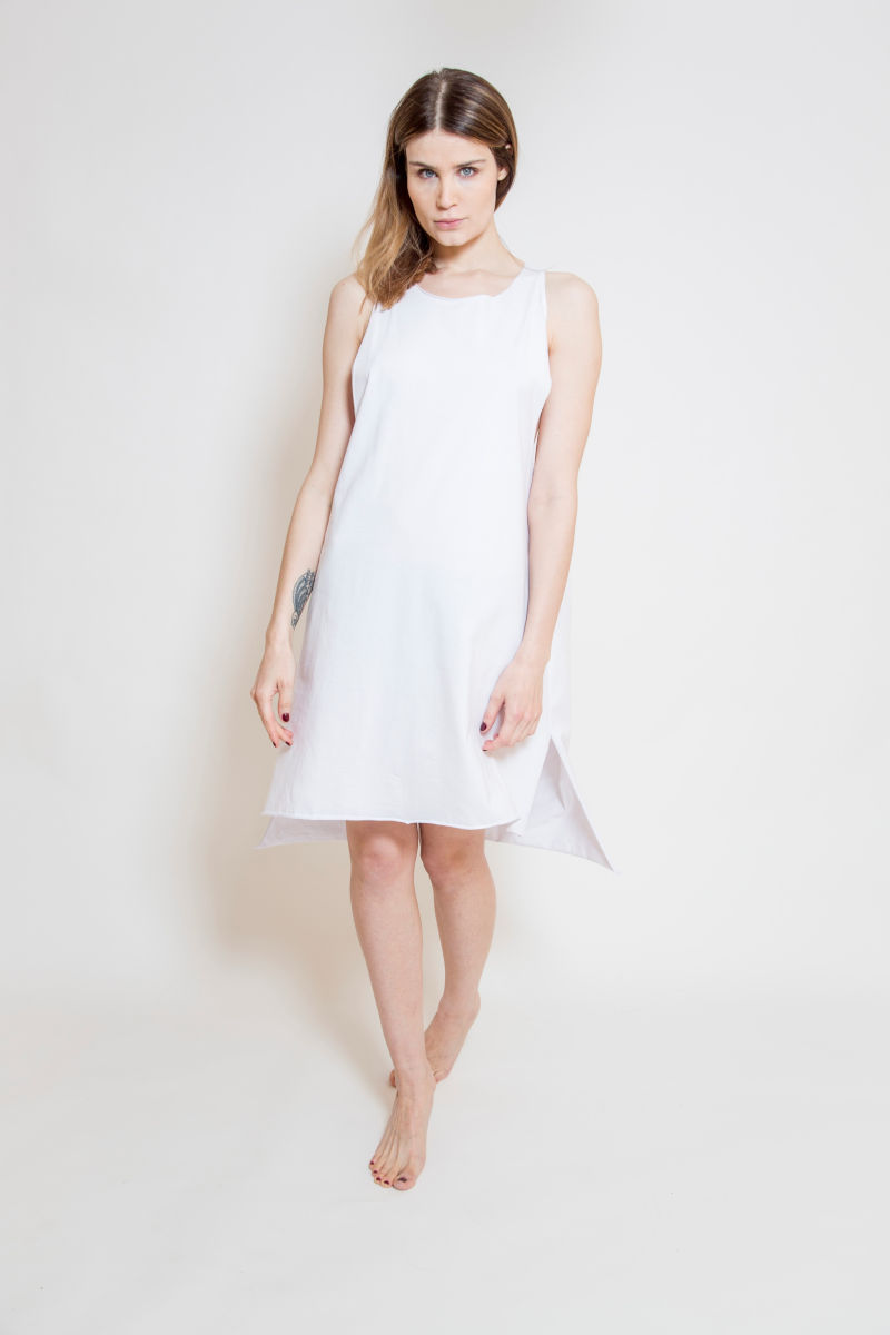 bokserka_palermo_white_przód_1 biała_sukienka_bokserka_delCane_widok_przód