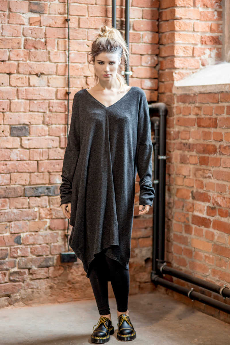 delcane sukienka amsterdam wool front_m_U0B8476 delcane-sukienka-amsterdam-wool-przod
