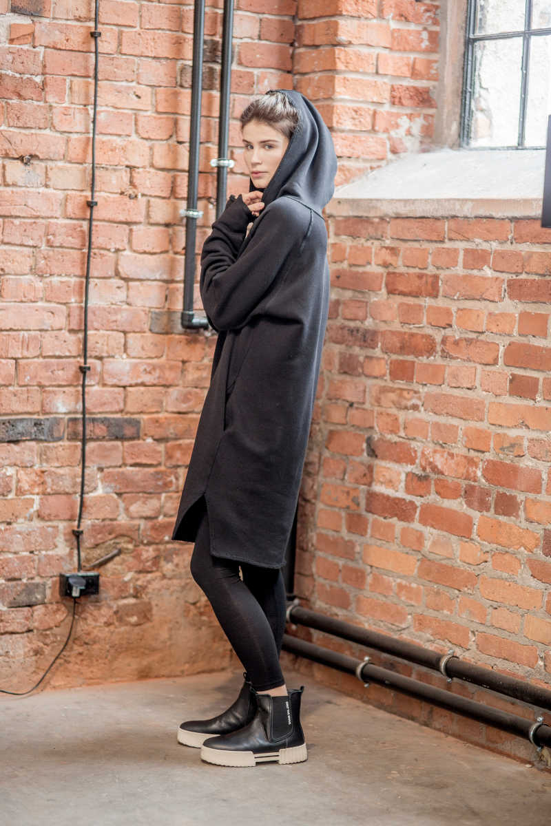 delcane sukienka oversize Amsterdam Sport_bok lewy_m_U0B9768 elcane-sukienka-oversize-Amsterdam-Sport_bok-lewy