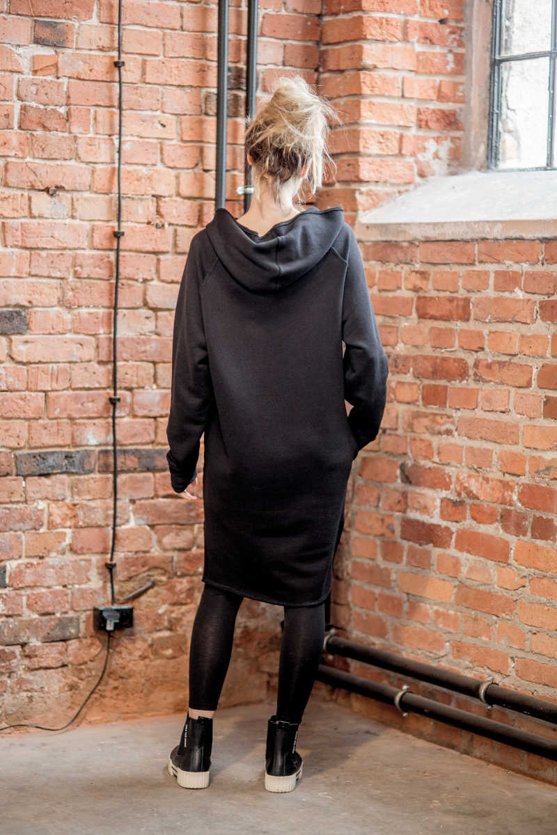 delcane sukienka oversize Amsterdam Sport_tyl_m_U0B9768 elcane-sukienka-oversize-Amsterdam-Sport_tył