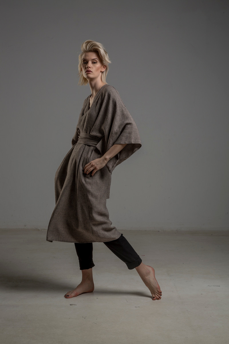 kimono lniane delCace bez Tokyo bok 2m kimono lniane delCace bez Tokyo bok 2m