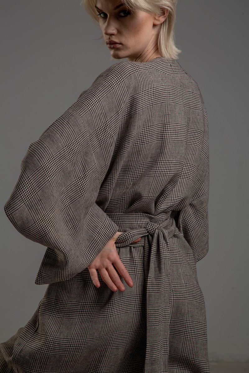 kimono lniane delCace bez Tokyo tyl 2m kimono lniane delCace bez Tokyo tyl 2m