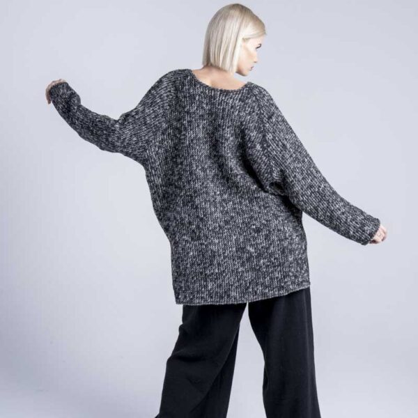 sweter-z-wełny-kolekcja-kioto-delCane-tył