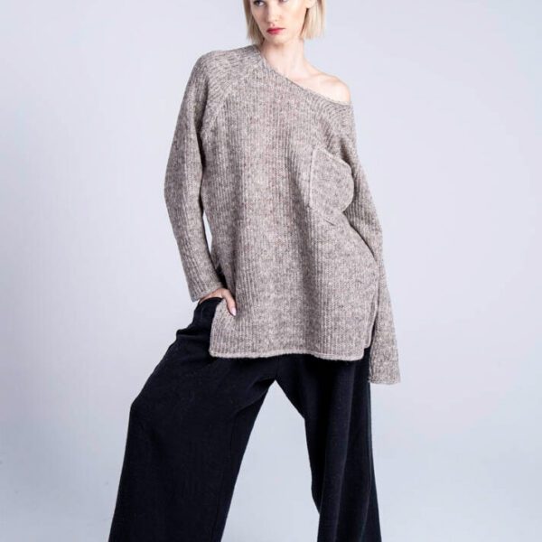 sweter-z-wełny-kolekcja-kioto-delCane-przód