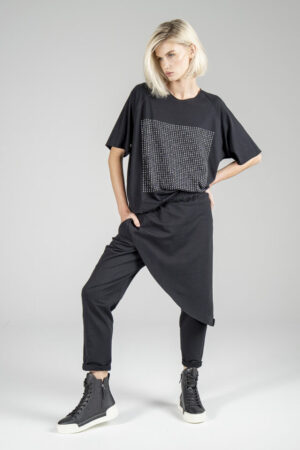 delCane-kolekcja-nagoja-spodnie-z-bawełny-czarne-przód