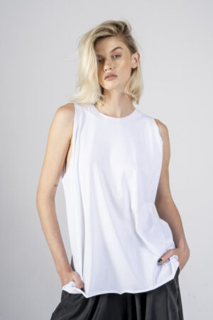 delCane-kolekcja-nagano-koszulka-bawełniana-biała-przód