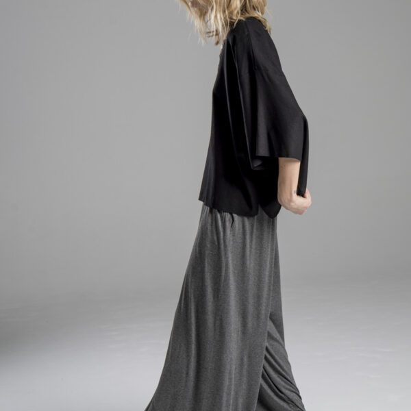 delCane-kolekcja-naha-kimono-bluzka-lniana-czarna
