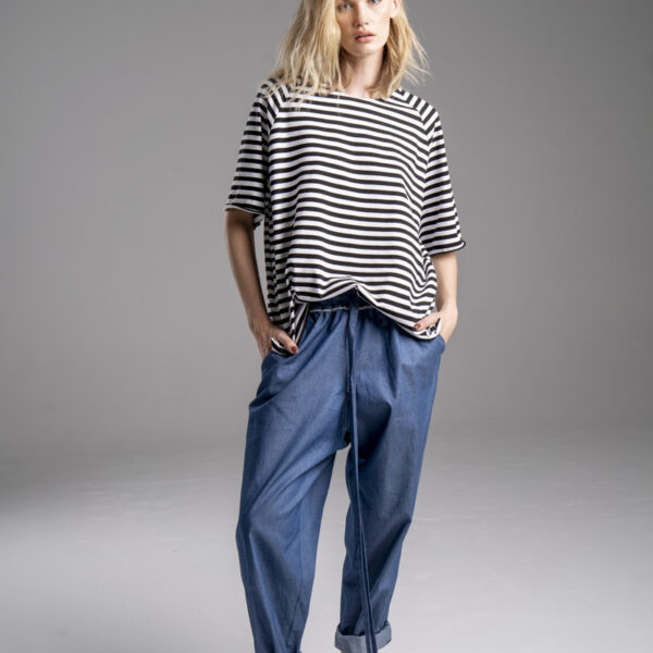 delCane-kolekcja-naha-spodnie-jeans-niebieskie-wiązane-w-pasie