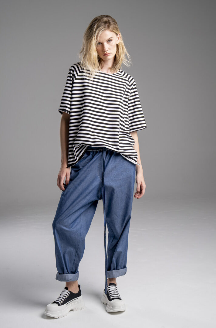delCane-kolekcja-naha-spodnie-jeans-niebieskie-wiązane-w-pasie