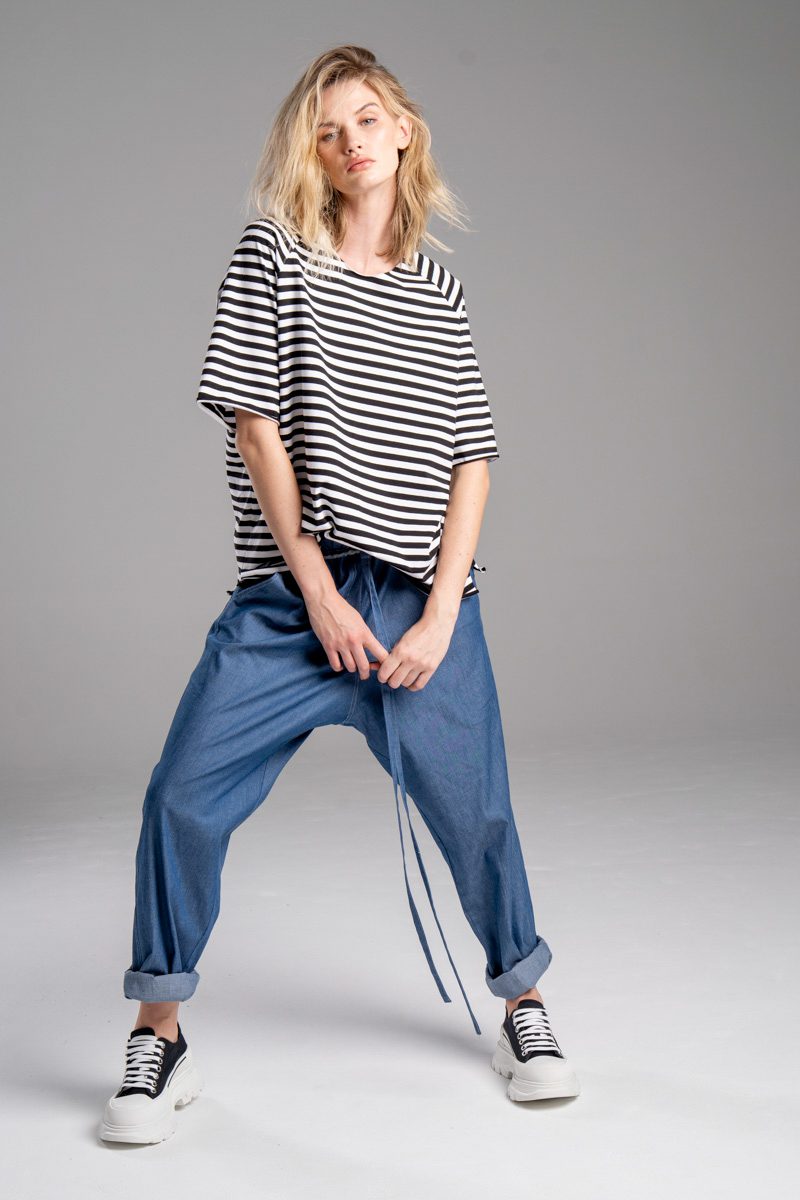 delCane-kolekcja-naha-spodnie-jeans-niebieskie-wiązane-w-pasie
